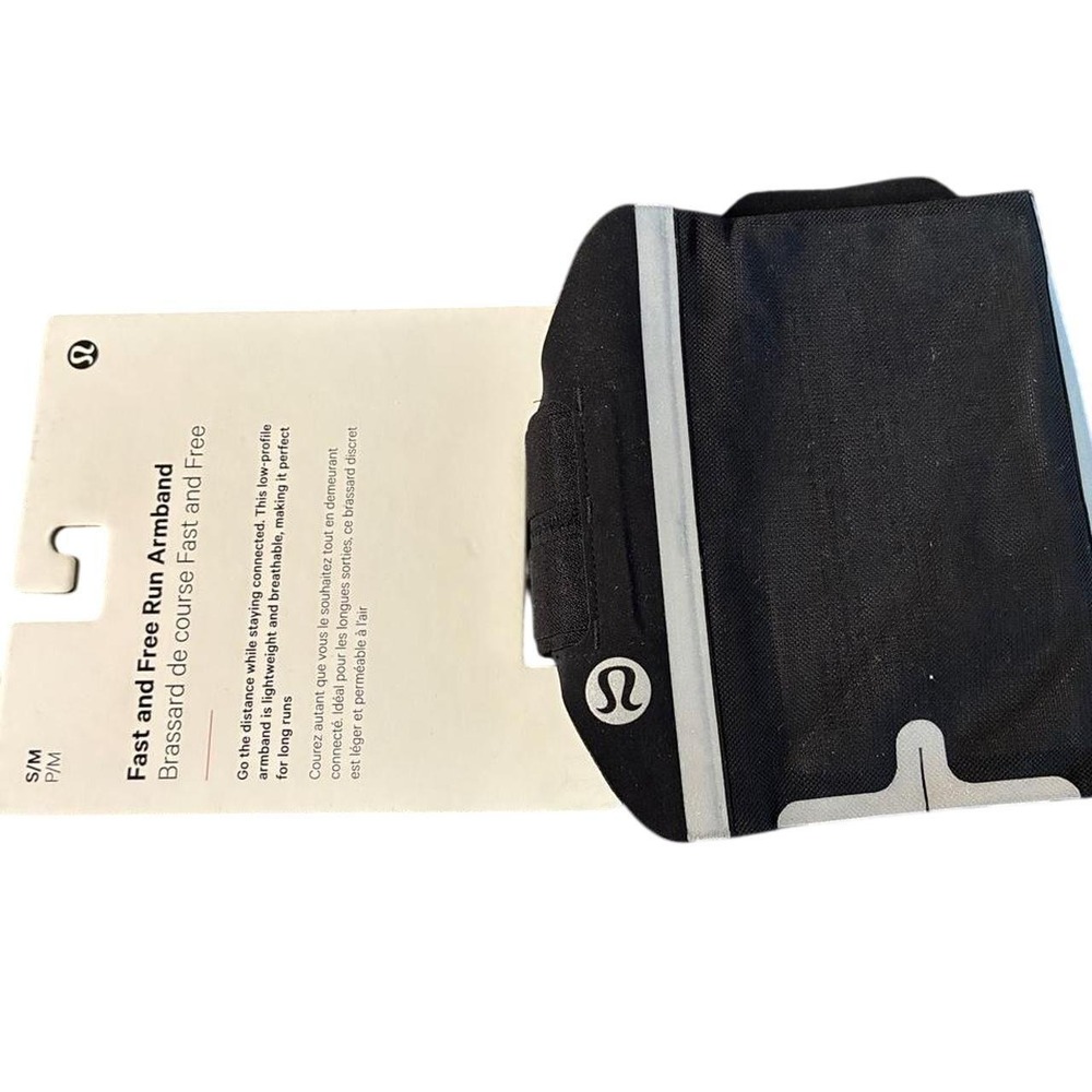 Lululemon Fast and Free Run‎ Armband Black Set of 2 Size S/M